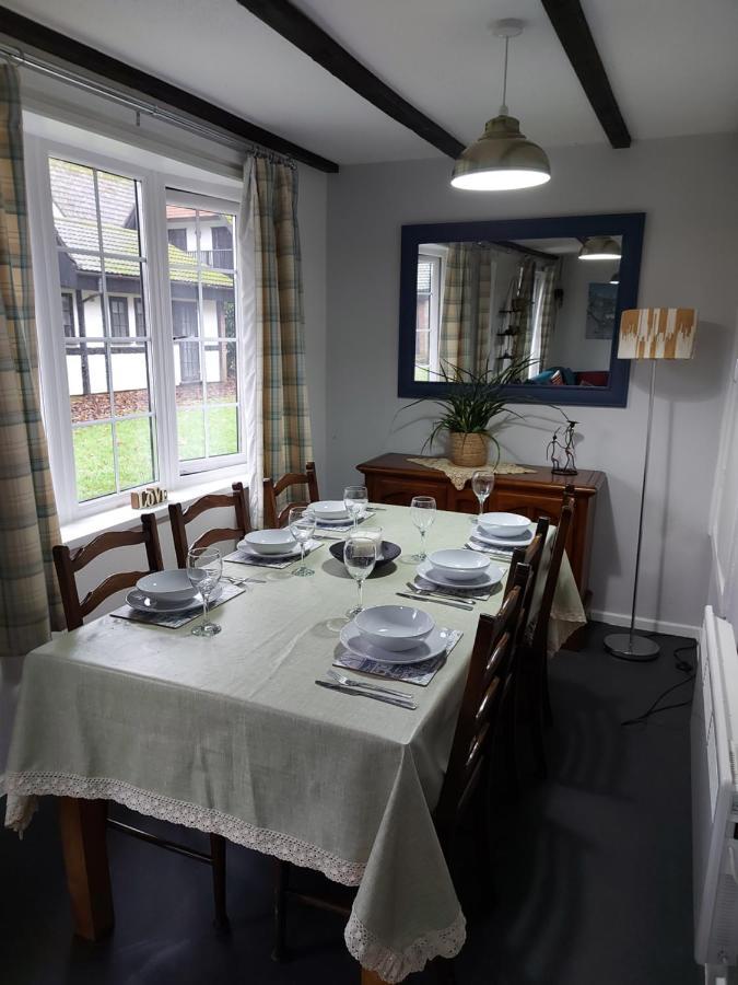 3.9. Tudor Court 海尔 外观 照片