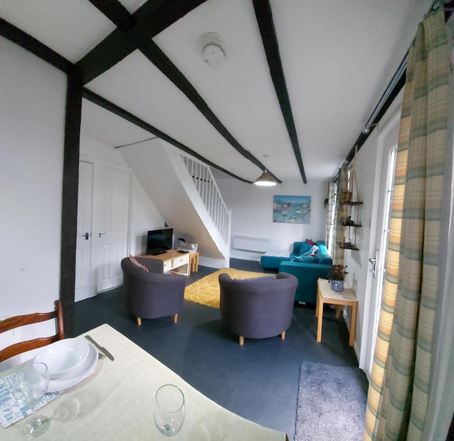 3.9. Tudor Court 海尔 外观 照片
